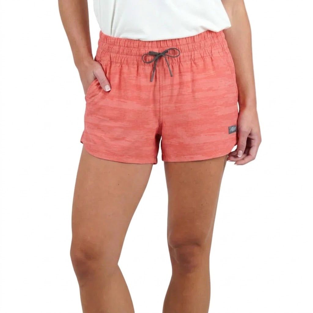 AFTCO STRIKE WOMEN'S SHORTS