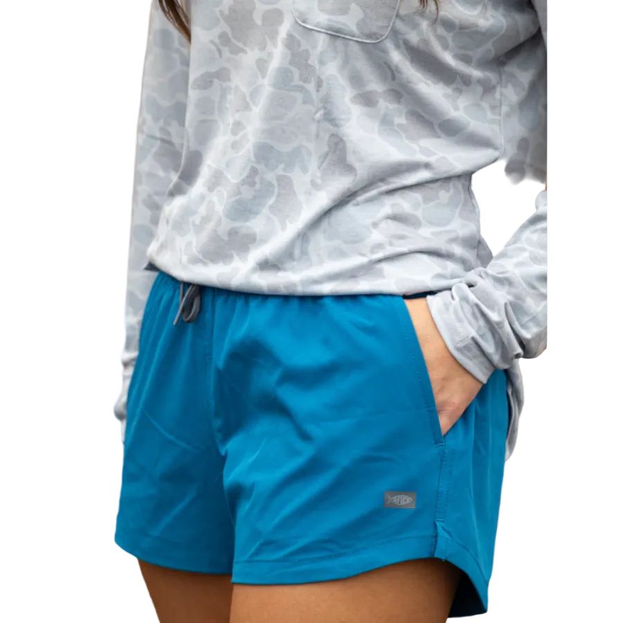 AFTCO STRIKE WOMEN'S SHORTS