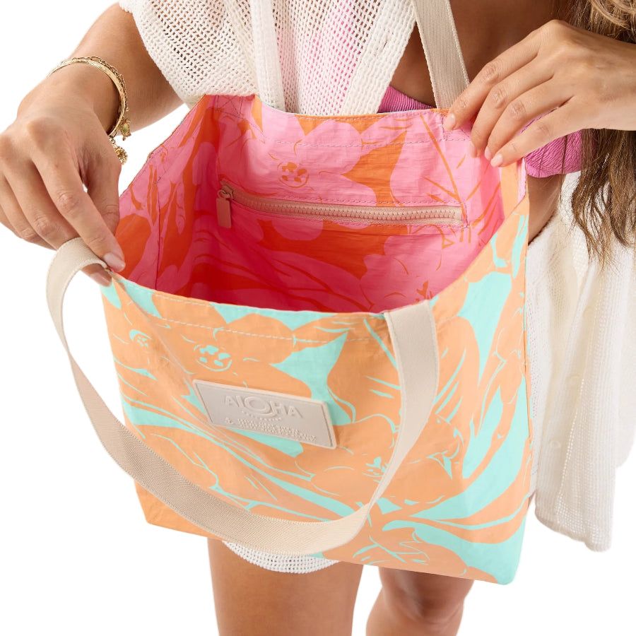 ALOHA LEI GARDEN REVERSIBLE TOTE