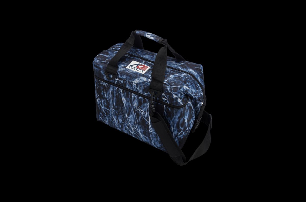 AO COOLERS Mossy Oak Series Fishing Coolers - 24 Pack