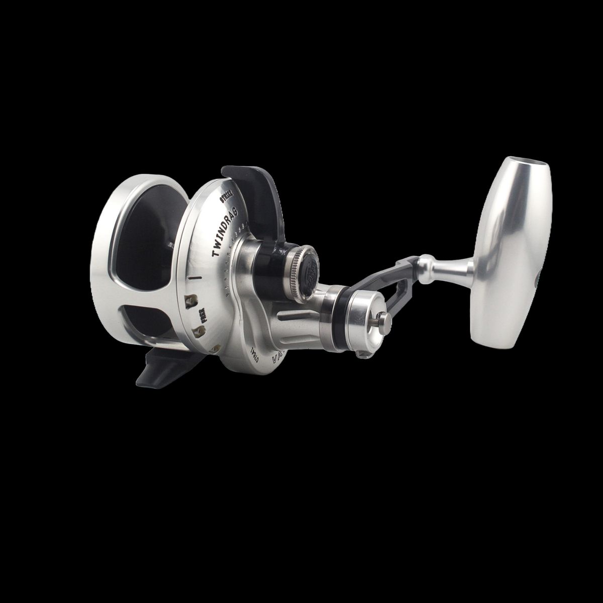 Accurate - Valiant 500 Narrow 2-Speed Silver/Black (Slow Pitch) Shack Edition