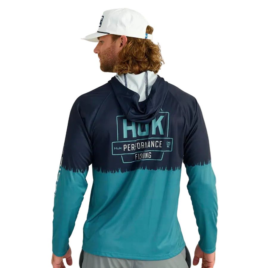 HUK PURSUIT GRAPHIC HOODIE PERFORMANCE SHIRT