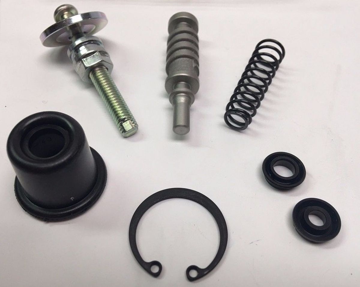 Yamaha 5KM-W0042-50-00 Cylinder Kit, Master