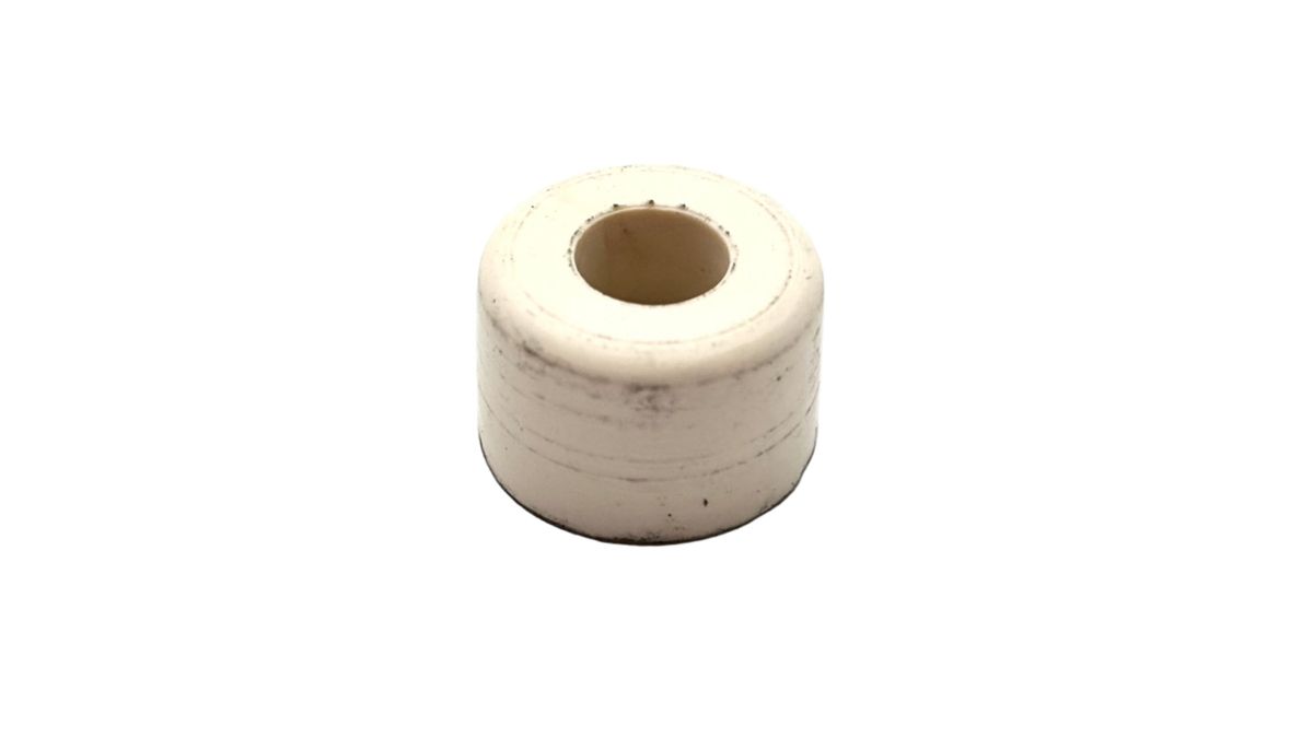 Yamaha F1C-U5741-01-00 - Rubber Cushion